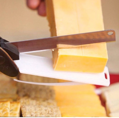 【QUICK CUT!】 2-In-1 Cutting Board Scissors